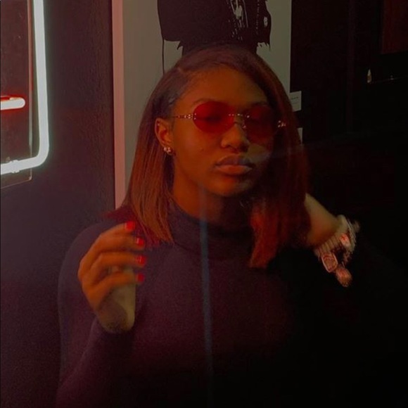 emani_r